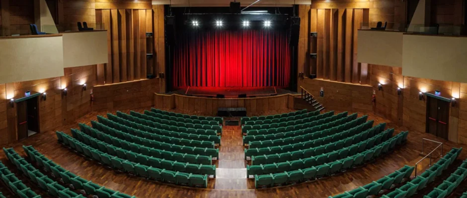 Teatro Massimo di Cagliari: cuore pulsante della scena culturale sarda