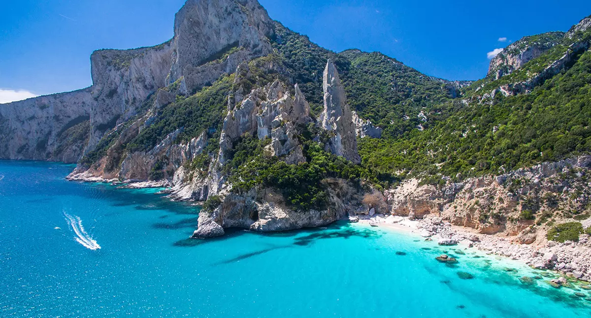 Le 10 Spiagge Più Belle del Golfo di Orosei