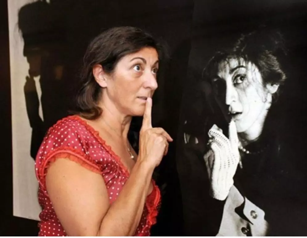 “Non mi arrendo, non mi arrendo!” Teatro civile al femminile a Cagliari