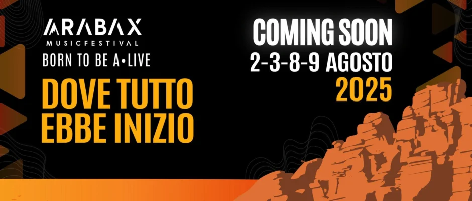 Arabax Music Festival 2025 – Palco e pubblico agli Scogli Rossi di Arbatax