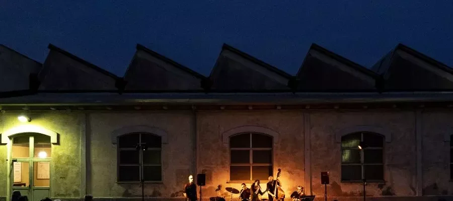 Sere FAI d’Estate 2025: musica, cinema e stelle alle Saline Conti Vecchi
