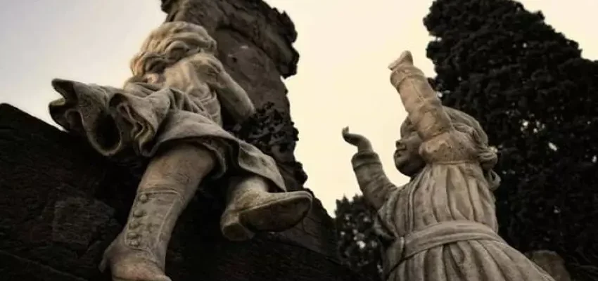 Visita Guidata al Cimitero Monumentale di Cagliari: I segreti di Bonaria
